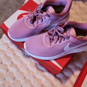 Nike Women's Lavender Sneakers